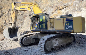 Komatsu PC 700LC-8EO, rok 2013